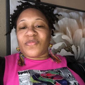 Meet your Posher, Latonya